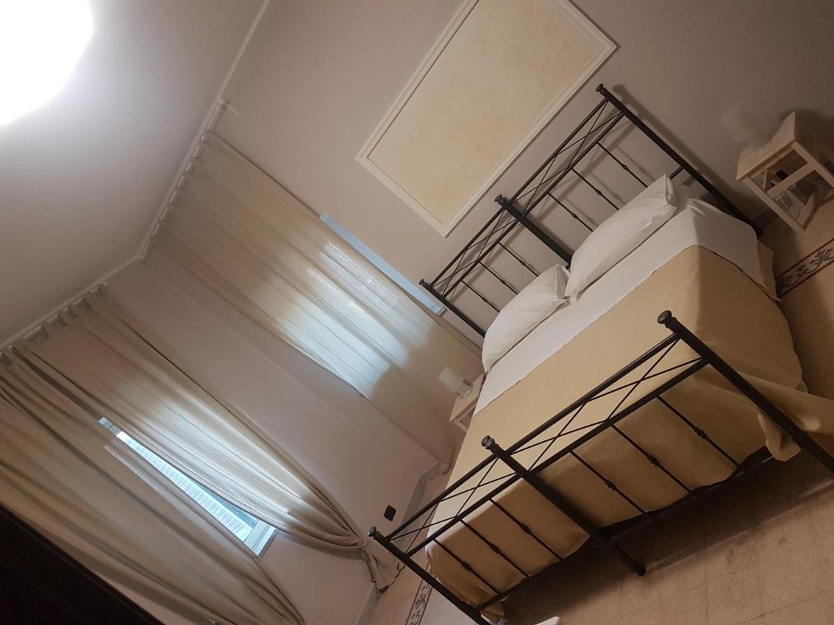 Bed And Breakfast Vecchio Porto Катания Экстерьер фото