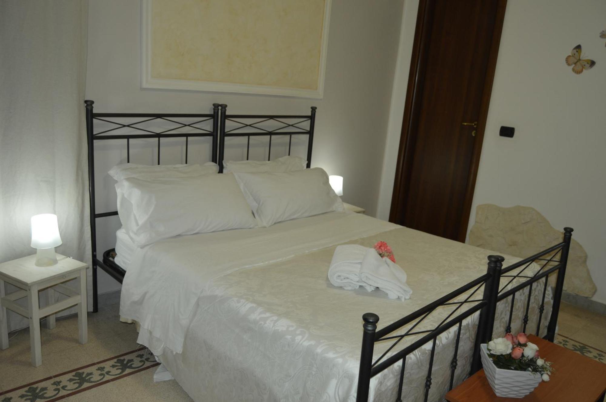 Bed And Breakfast Vecchio Porto Катания Экстерьер фото